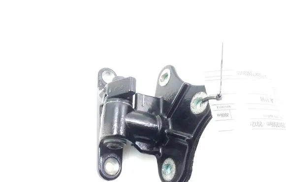 Mercedes-Benz R W251 Rear door lower hinge A2517300637
