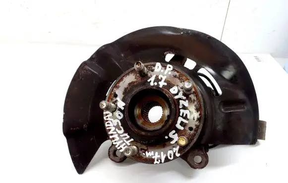 Hyundai Tucson TL Front wheel hub D7000