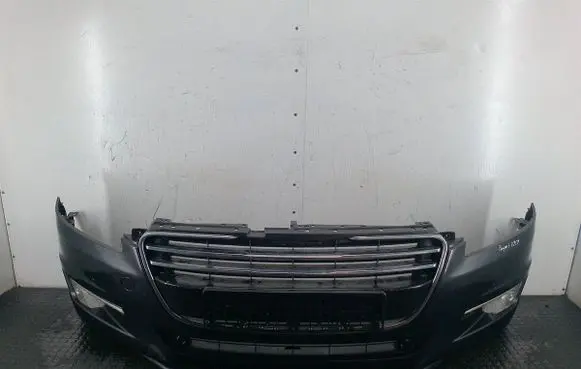 Peugeot 508 Front bumper EEH