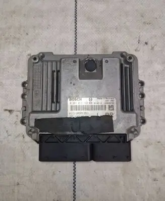 Honda CR-V Engine control unit/module 0281012132