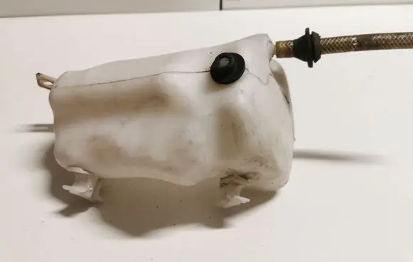 Mercedes-Benz E W211 Windshield washer fluid reservoir/tank A2118602260