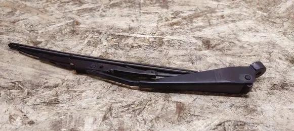 Cadillac SRX Rear wiper blade G0208594