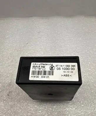 BMW X5 E53 Suspension control unit/module 37141092396 05103000