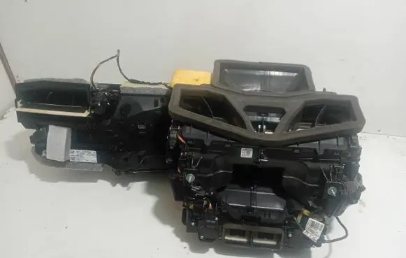 BMW 7 G11 G12 Interior heater climate box assembly 9299698 EE561006 G543323