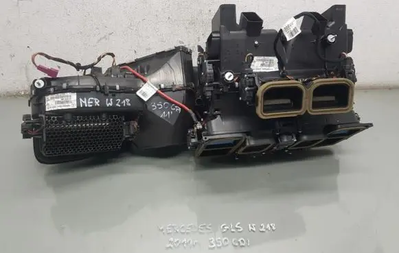 Mercedes-Benz CLS C218 X218 Interior heater climate box assembly A2188300960