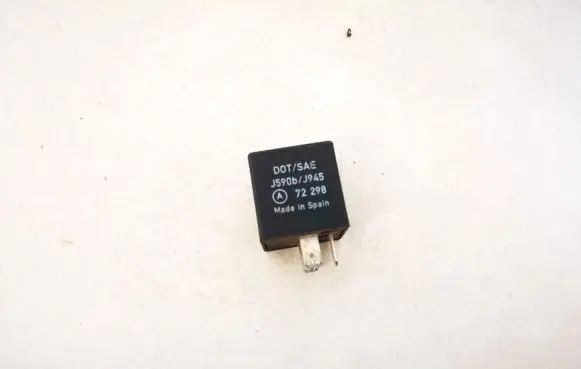 Volkswagen Golf IV Other relay 191953227a j590bj945