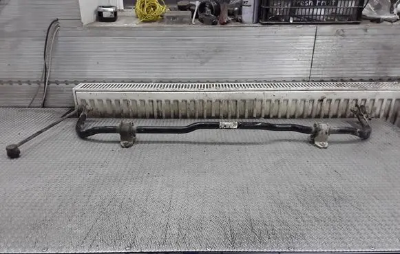Volkswagen Jetta V Front anti-roll bar/sway bar