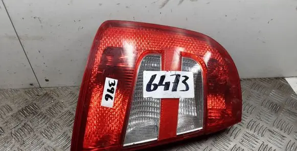 Skoda Fabia Mk1 (6Y) Rear/tail lights TK186223