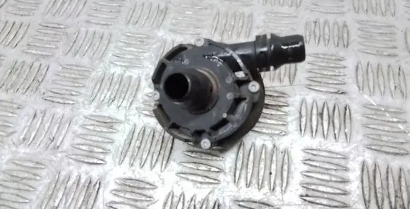 BMW i3 Electric auxiliary coolant/water pump 9147359