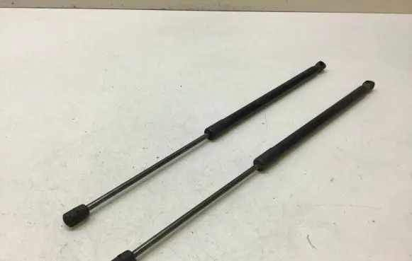 Volvo V60 Tailgate strut 31297080