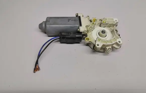 BMW 7 E38 Rear door window regulator motor 193272 0536000201 193274