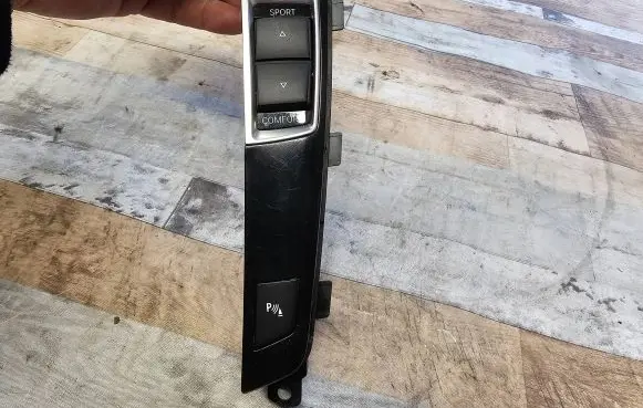 BMW 7 F01 F02 F03 F04 Suspension ride height/mode switch 9201489 10755210 110141049