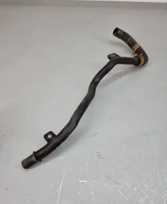 Toyota Avensis T270 Engine coolant pipe/hose 165770x011