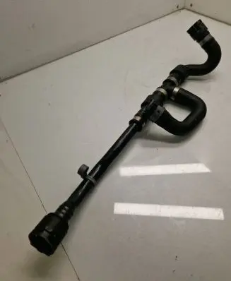 Mercedes-Benz GLE W167 Engine coolant pipe/hose