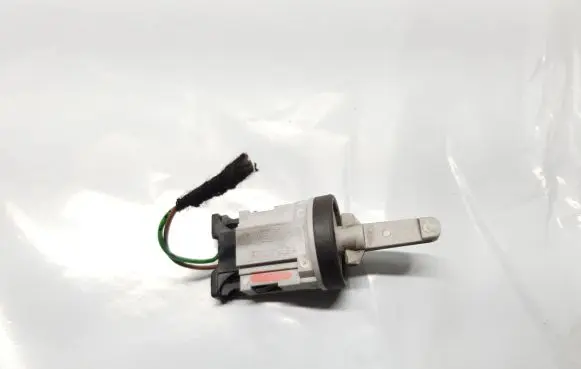 Volkswagen Golf V Sensor 1K0907543A