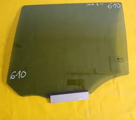 Opel Zafira B Rear door window glass