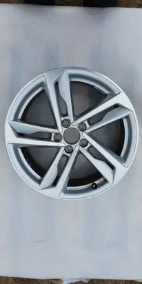 Audi A1 R17 alloy rim 