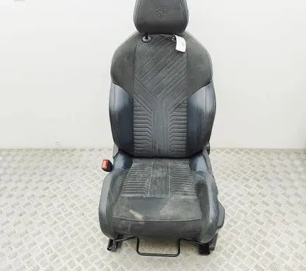 Peugeot 3008 III Front driver seat 9845834680