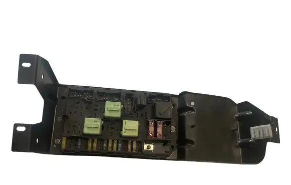 Land Rover Range Rover L322 Fuse module 5187761