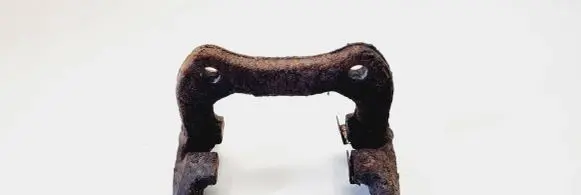 Renault Scenic I Brake caliper pad carrier rear 