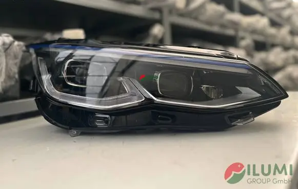 Volkswagen Golf VIII Headlight/headlamp 5H0941060G