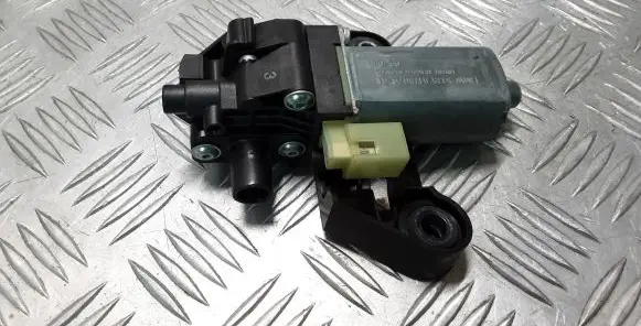 BMW 7 F01 F02 F03 F04 Rear door curtain motor 9178670 51359178670