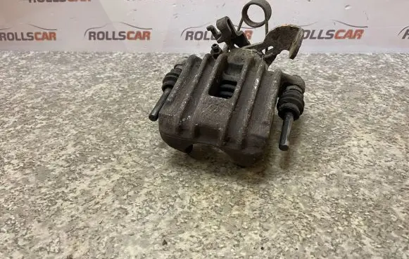 Audi A4 S4 B6 8E 8H Rear brake caliper