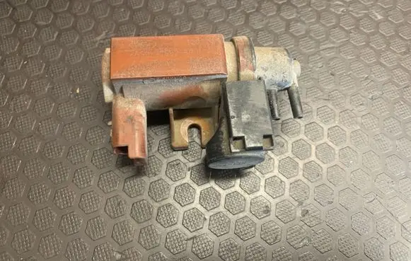 Ford S-MAX Turbo solenoid valve 6G9Q9E882BA 70170100 06T144