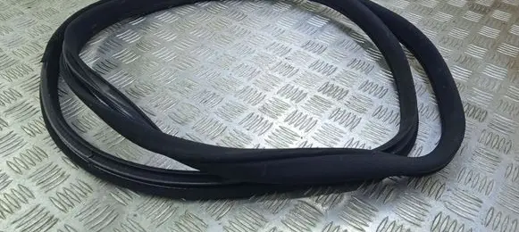 Mercedes-Benz C AMG W204 Front door rubber seal A2046971051
