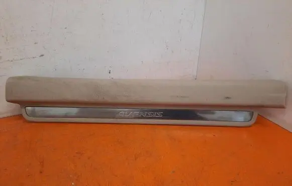Toyota Avensis Verso side skirts sill cover 67914-05040