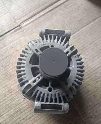 Mercedes-Benz E W212 Generator/alternator A6421540402 TG17C030 2543289C