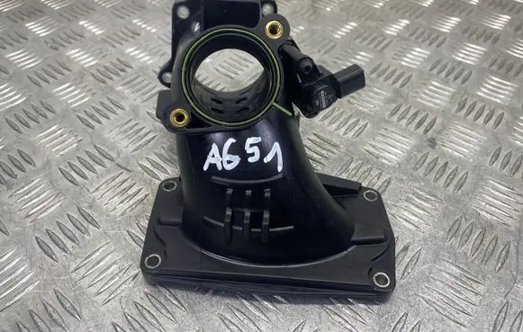 Mercedes-Benz E W212 Air intake duct part A6510900728