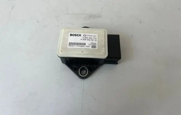 Mercedes-Benz Vito Viano W639 ESP acceleration yaw rate sensor A0065424218 7010465 0265005774