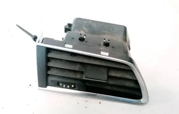Peugeot 508 Dash center air vent grill 9686457377 A1010107