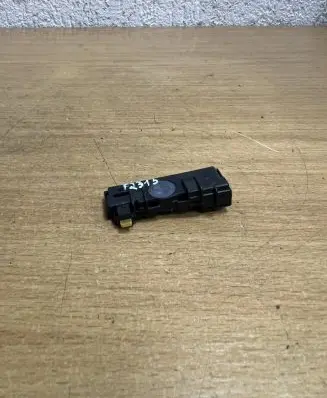 Mercedes-Benz E A207 Outside/external air temperature sensor A2048210851 F2313
