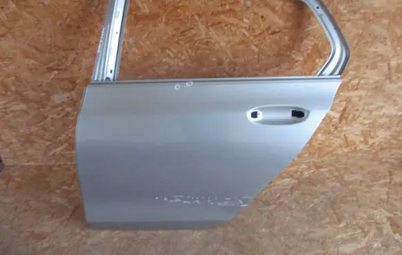 Volkswagen Golf VIII Rear door 5H4833311G