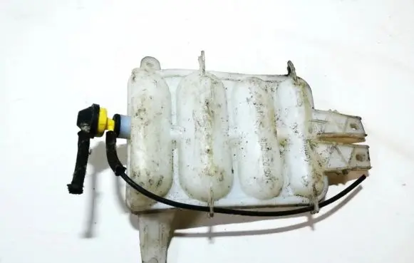 Vacuum air tank