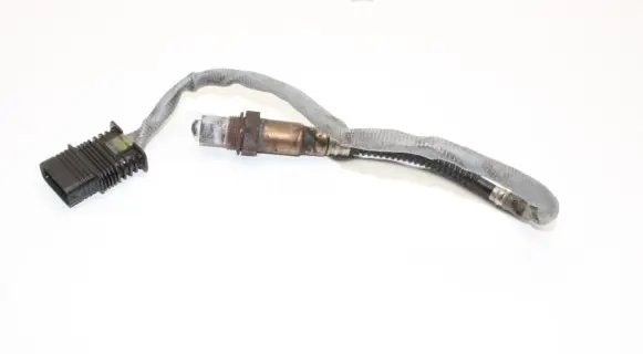 BMW 4 F32 F33 Lambda probe sensor 7589122