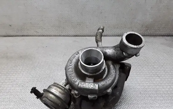 Audi A6 S6 C5 4B Turbo 059145701G