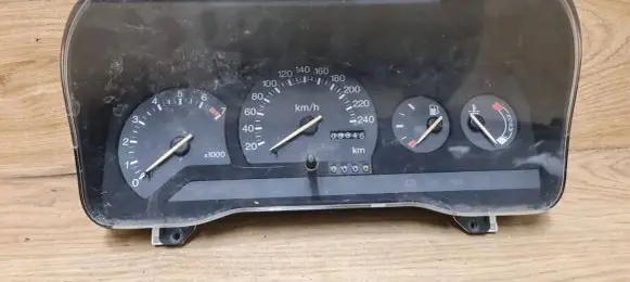 Ford Escort Speedometer (instrument cluster) 91AB10848BE
