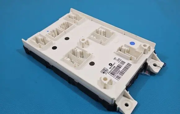 Fiat Freemont Central body control module 68226574AB IMPRK1530798