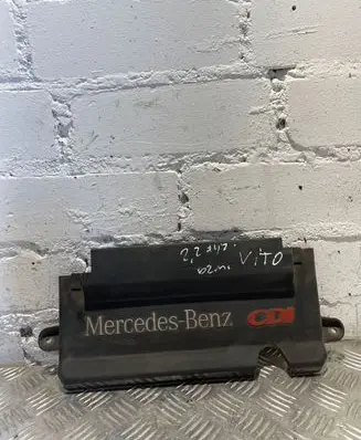 Mercedes-Benz Vito Viano W639 Engine cover (trim) A6385240228