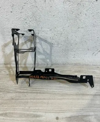 BMW 1 F20 F21 Headlight/headlamp mounting bracket