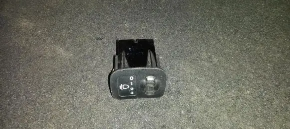 Rover 620 Headlight level height control switch Nenustatyta