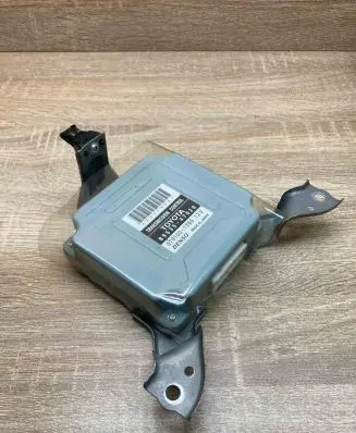 Toyota Prius (XW20) Gearbox control unit/module 8953547020