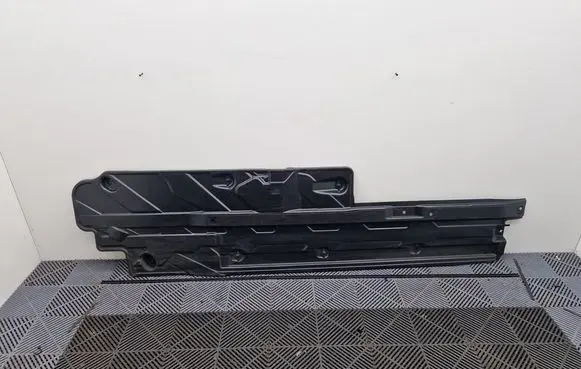 Mercedes-Benz C W204 Side bottom protection A2046804308 A2046807808