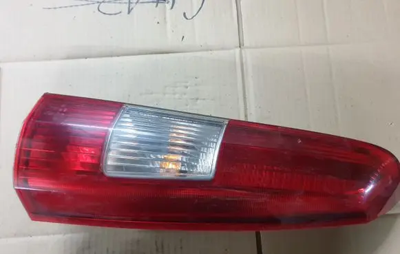 Volvo V70 Rear/tail lights 9154494