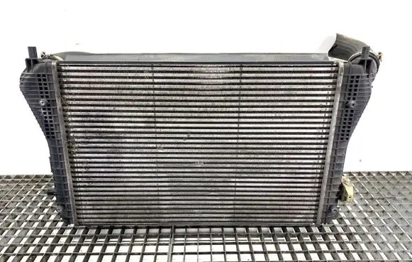 Volkswagen PASSAT B7 Intercooler radiator 3C0145805AN