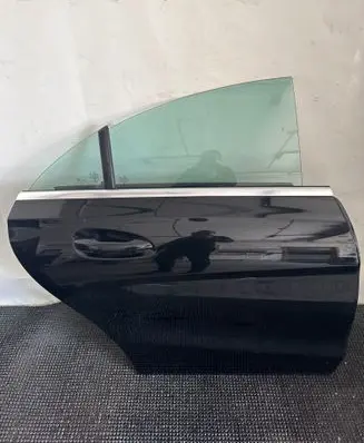 Mercedes-Benz CLA C117 X117 W117 Rear door 191