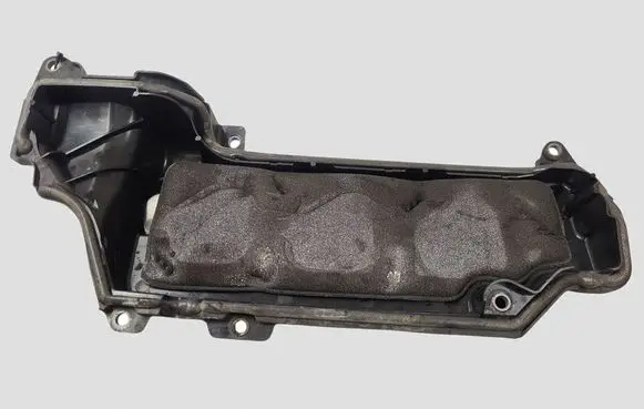 Renault Master III Rocker cam cover 8200805844 76322LS
